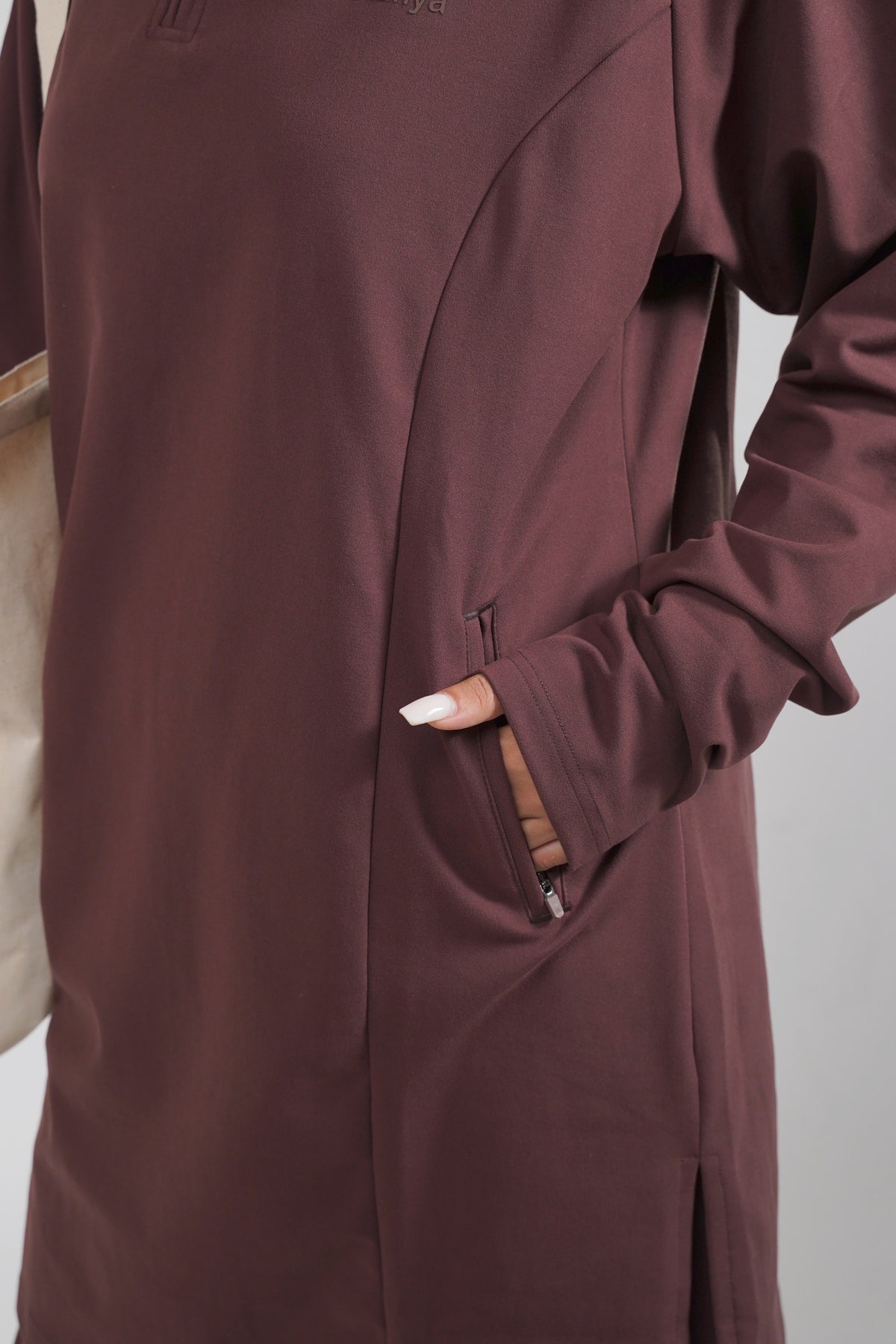 Aafiya Studio Essential Line Tunic in Bordeaux Ember (burgundy) – view 4