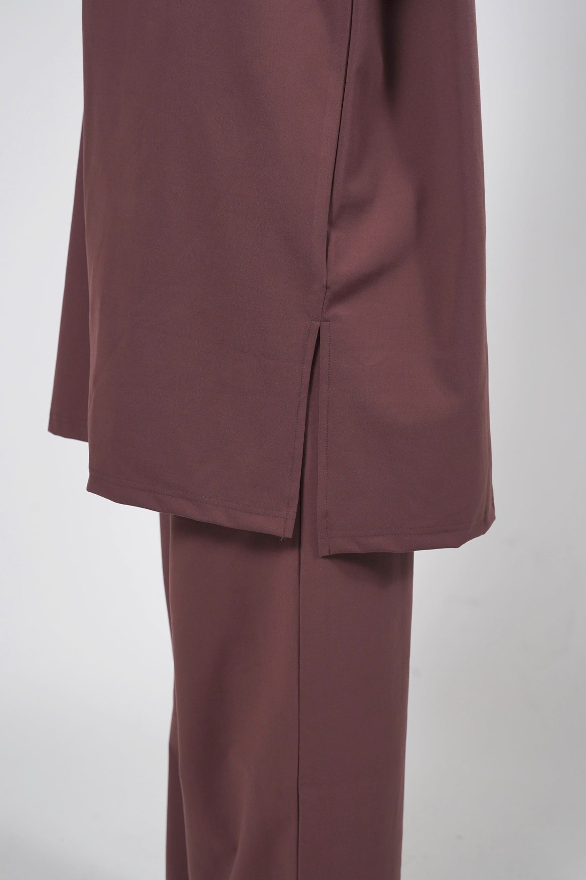 Aafiya Studio Essential Layered Tee in Bordeaux Ember (burgundy) – view 4
