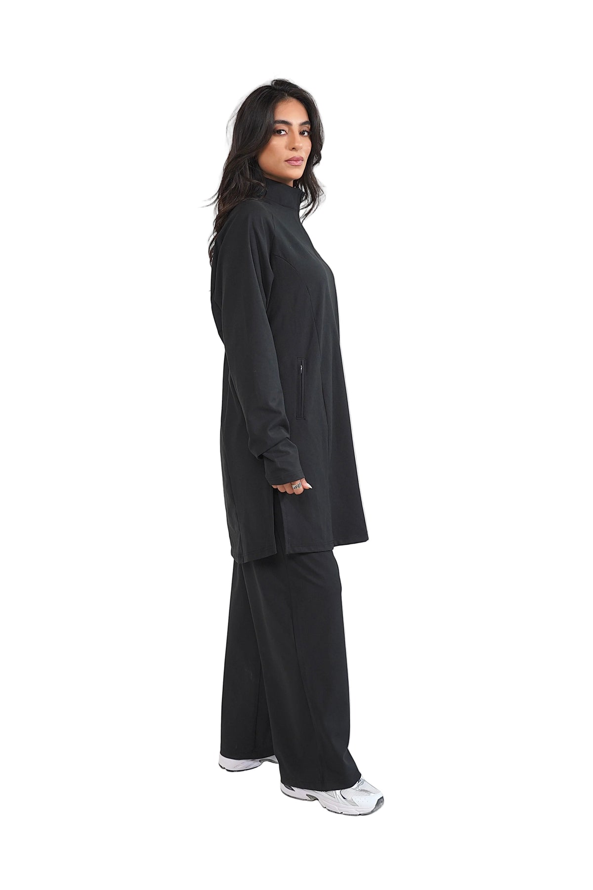 Aafiya Studio Essential Line Tunic in Midnight Veil (black) – view 4