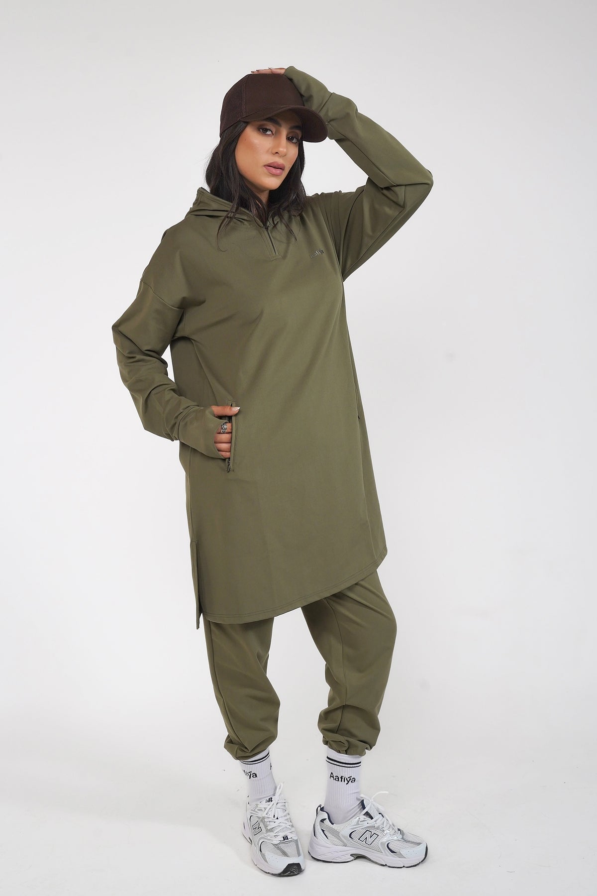 Aafiya Studio Essential Flow Tunic in Olive Clay – view 3