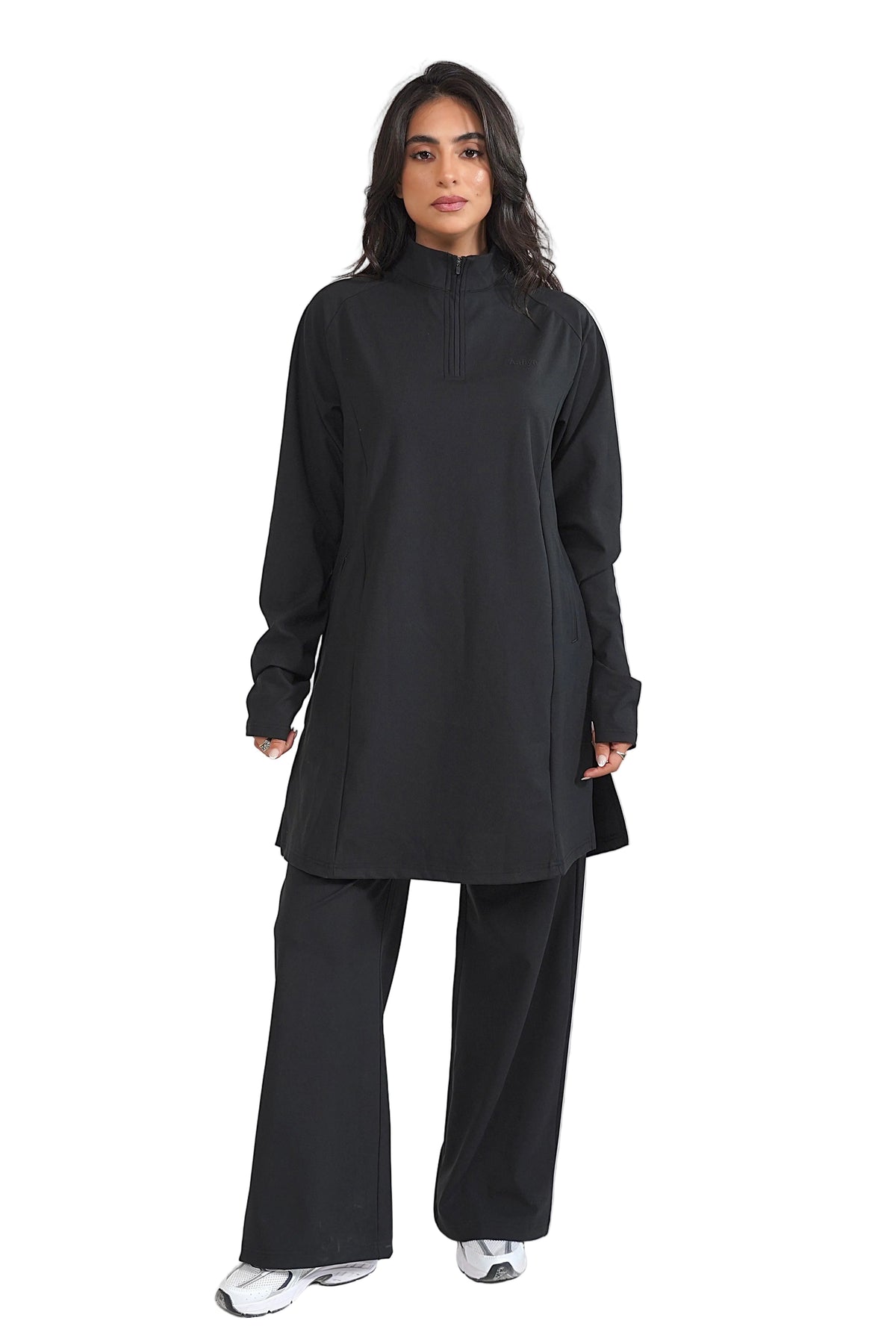 Aafiya Studio Essential Line Tunic in Midnight Veil (black) – view 3