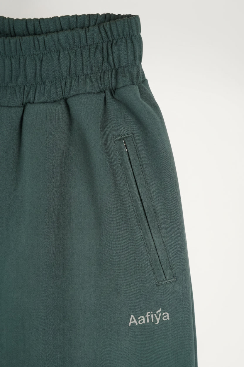 Aafiya Studio Essential Flow Pants in Deep Lagoon (dark teal) – view 3