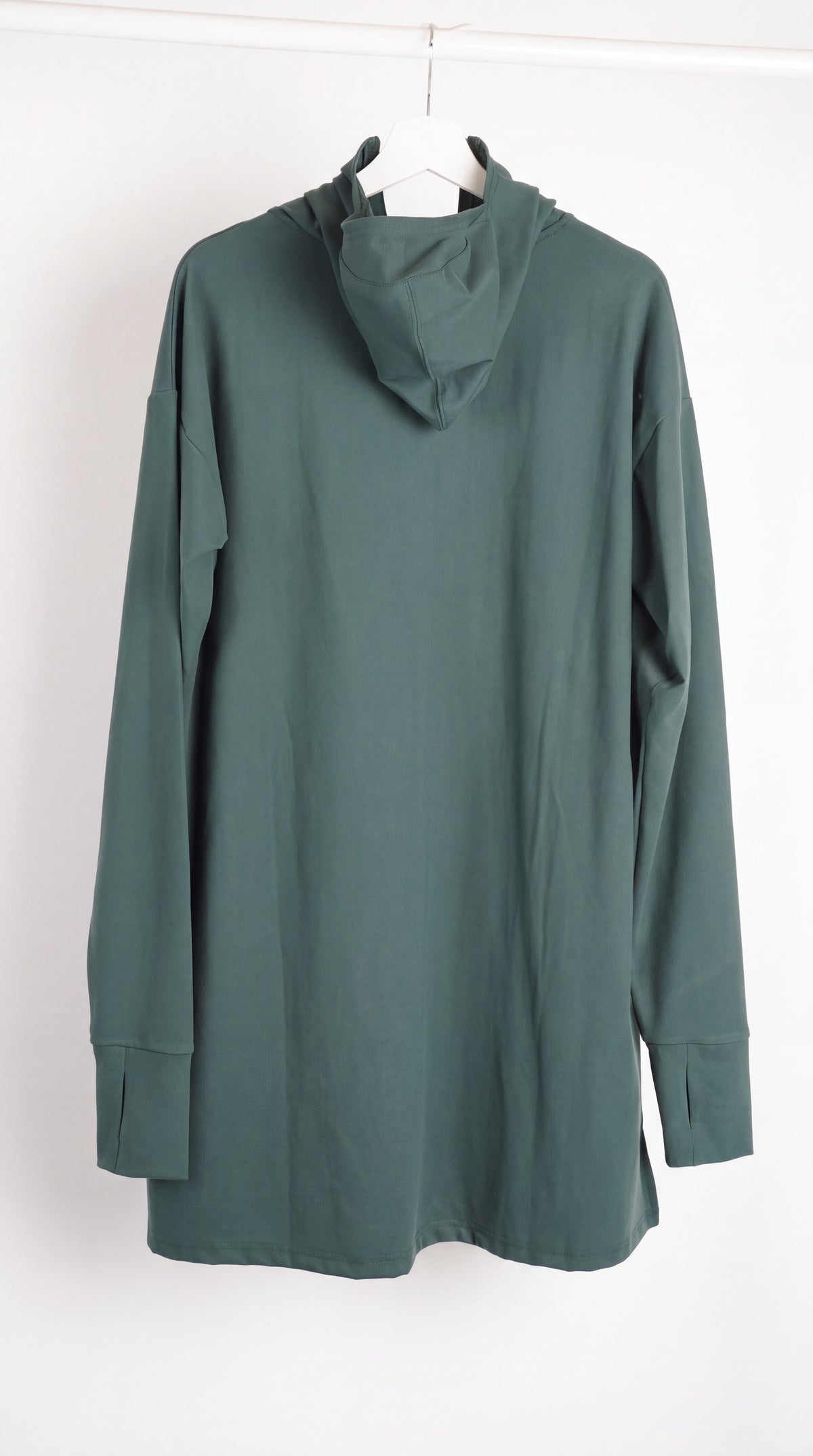 Aafiya Studio Essential Flow Tunic in Deep Lagoon (dark teal) – view 8